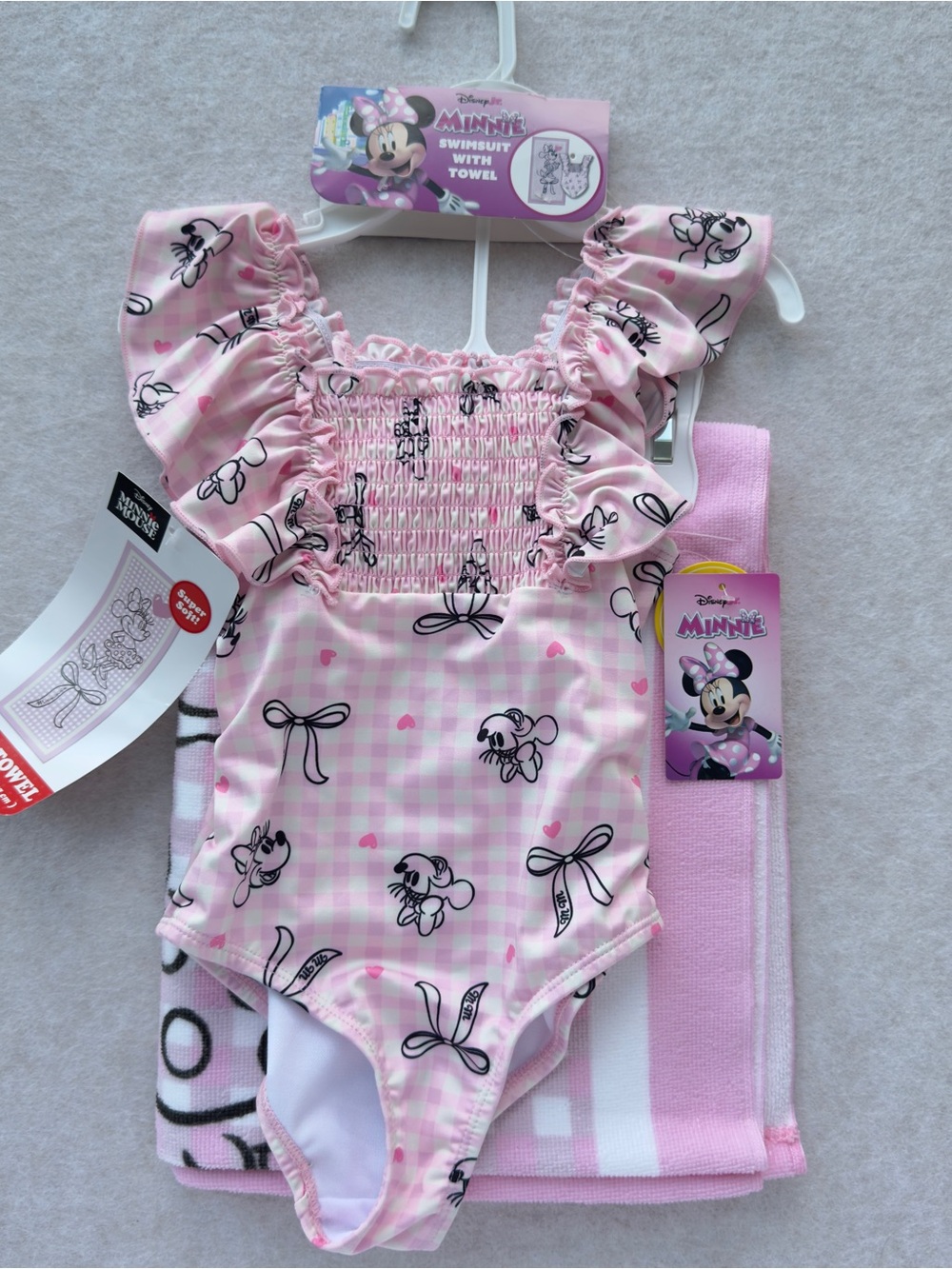 Disney Minnie Mouse Girls One Piece Swimsuit & Beach Towel Set Size 4T NWT NEW